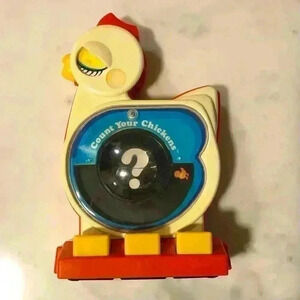 Vintage  1977 Tomy Count Your Chickens interactive mechanical game